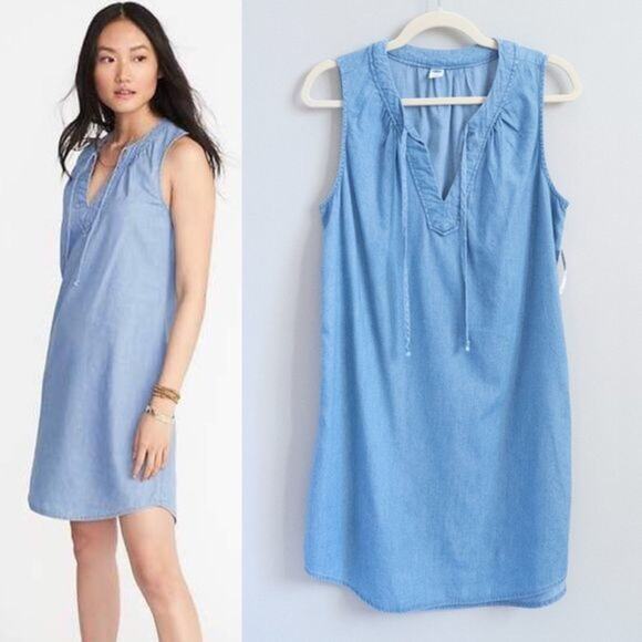 Old Navy Sleeveless Chambray Shift Dress - Picture 1 of 5